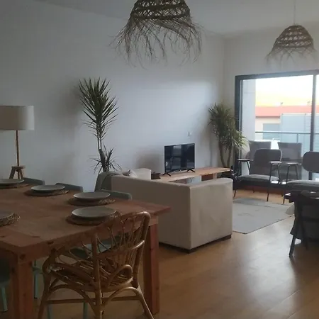 Al Vista Alegre דירה